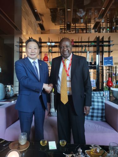 赤峰黄金应邀参加2023世界黄金技术大会、公司联席董事长吕晓兆发表主旨演讲