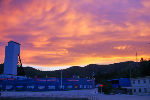 The prize of ”Scenery Mine, Beautiful Chifeng Gold" Photographing Competition released